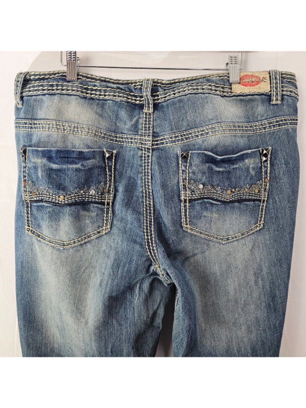 READ UltraLove Jeans Womens 18 38x30 Blue Distressed Embroidered Denim Y2K - Picture 5 of 11